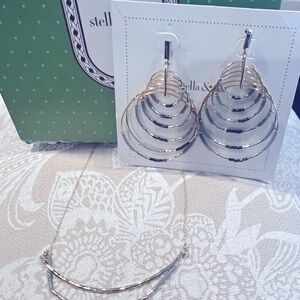 Stella & Dot Gold Hoop Earrings and Necklace Set